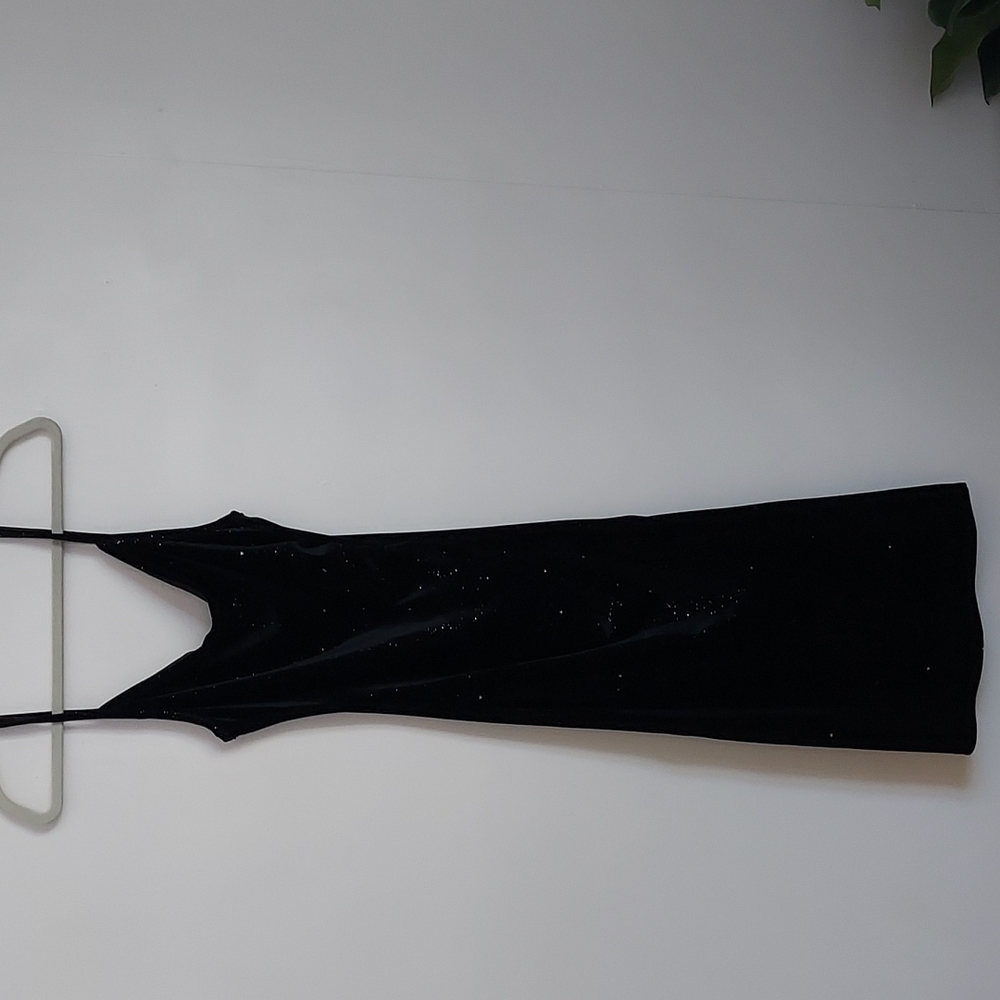 Shein Glamorous Draped Velvet Dress - Picture 9 of 16
